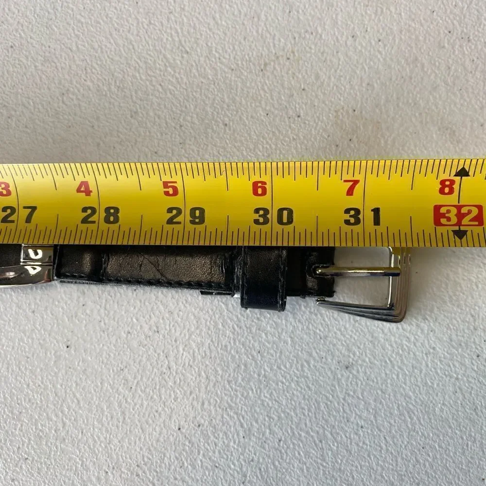 EUC Black and Silver Ladies Belt - Size Small
